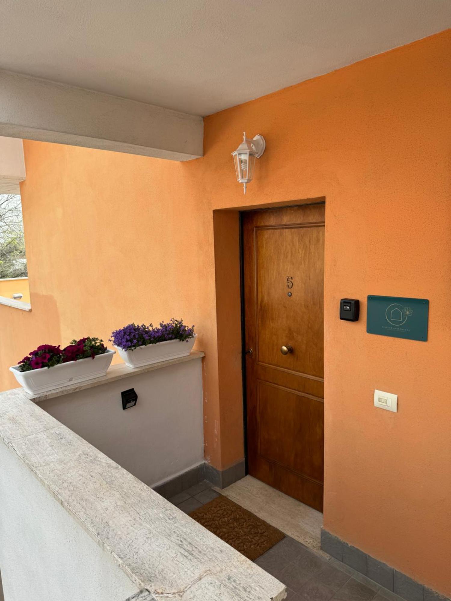 Casa Vacanza Elislor Apartments Fiumicino Exterior foto